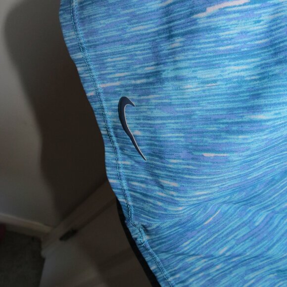 Woman's Nike 3XL Blue/Gray Racer Back Tankini top - Picture 4 of 4
